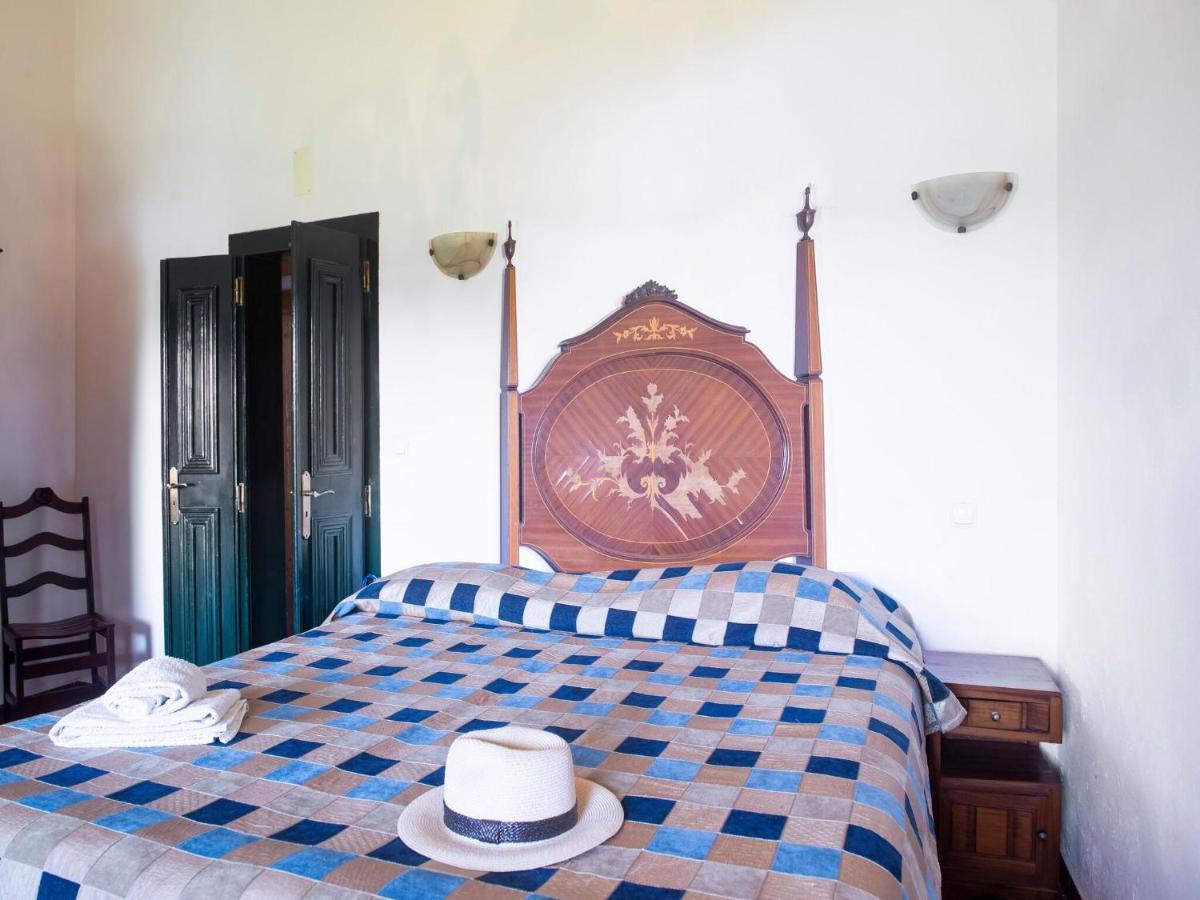 Vila House With Authentic Tiling And Antique Furniture Montemor-o-Novo Exteriér fotografie