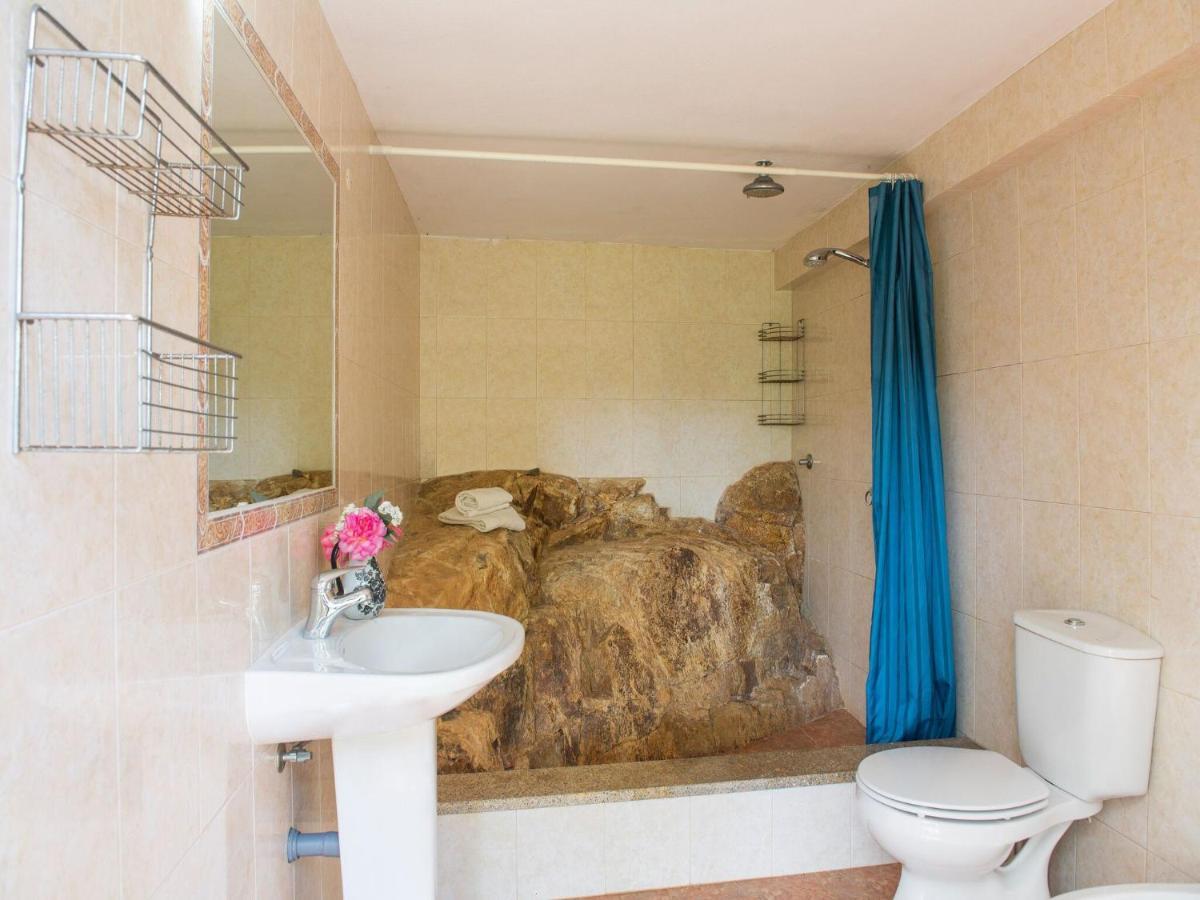 Vila House With Authentic Tiling And Antique Furniture Montemor-o-Novo Exteriér fotografie